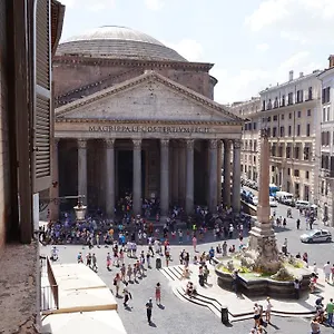 **** Hotel Antico Del Sole Al Pantheon Italy
