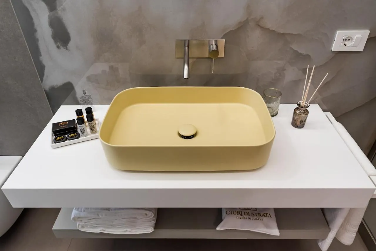 Ciuri Di Strata Bed & Breakfast Catania